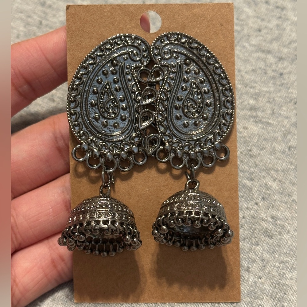 Women’s Intricate Paisley Jhumka Earrings, Dark Silver, OS